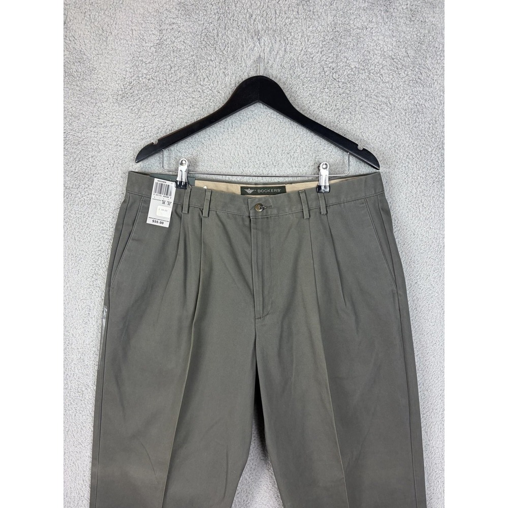 Dockers Premium Dress Pants Mens 38x32 Green Relaxed Pleated No Wrinkle Men New